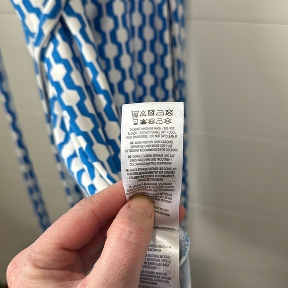 Boden Blue White Knot Detail Jersey Geometric Knee Length Tie Waist Dress Size 4 - Picture 13 of 13